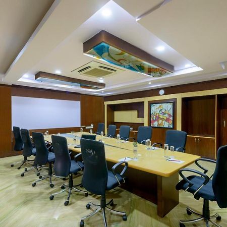 Hotel The Fern Residency - Yeshwanthpur à Bangalore Extérieur photo