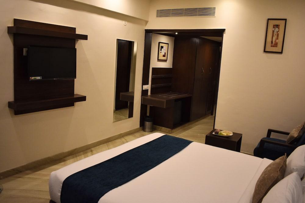 Hotel The Fern Residency - Yeshwanthpur à Bangalore Extérieur photo